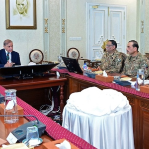 克什米尔血腥袭击后巴基斯坦反击印度：关闭领空、暂停贸易