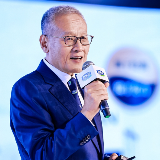 手撕三鹿、脚踹蒙牛、高负债扩张，200亿君乐宝赴港IPO，魏立华又一场豪赌