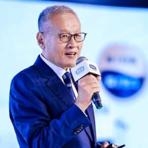 手撕三鹿、脚踹蒙牛、高负债扩张，200亿君乐宝赴港IPO，魏立华又一场豪赌