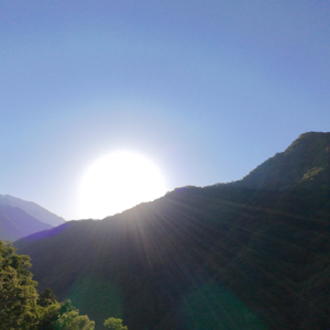 道友问:到底该不该“行善积德”?为什么有些人做了一辈子"善事"最后不得"善终"? 老子这样说