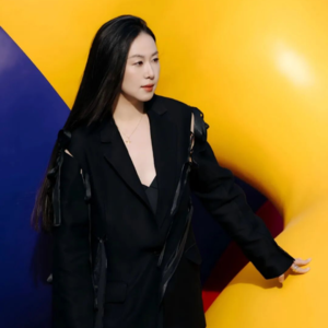 TRY DIFFERENT 敢不同 艺术群展专题 ——应晶晶: “每一位艺术家,都会用自己的方式去理解世界。”