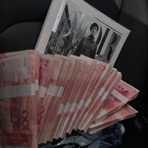月零花钱10万,被金主养着的生活,爽吗?