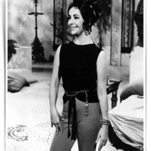 《聊斋》Vol.37《蛇人》：蛇年特辑|从蜿蜒相伴到隐身大谷，从白与青到宝格丽