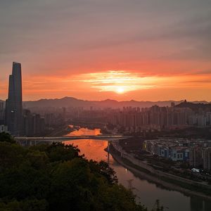 Vol.073｜重庆十日：在历史与魔幻中感受山城的魅力（种草景点踩雷美食旅行攻略大盘点）