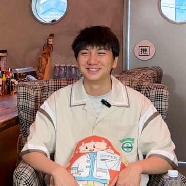 小鱼专访：以后全职做脱口秀？会尝试医药金融？出生就应该做职业规划 | MedCareer Talk