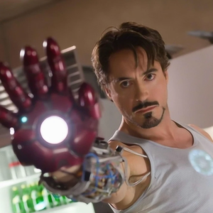 钢铁侠扮演者对 AI 复制品说 “不”