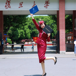LT+艾雪：学建筑，做marketing的退役空乘（下）