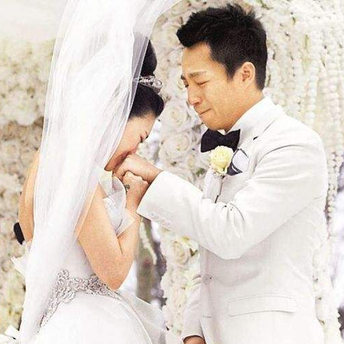 国庆特别篇：我的梦中婚礼不是海边盛宴而是一场富婆快乐show！ episode artwork