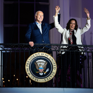 Vol.139 | 哈里斯“迎战”特朗普,印度人“沸腾”了?