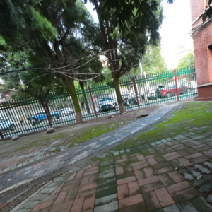 和姐姐一起上学！！