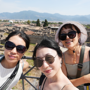 >017< 与我的天才女友们在那不勒斯