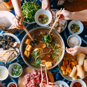 Ep57:The Simmering Cauldron,Navigating China Hotpot Business
