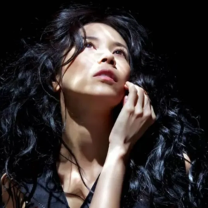 莫文蔚《忽然之间》：湮没生命的尘埃，反而让我们更相信爱