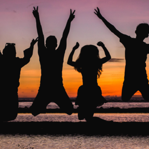 2.What makes a friendship last?