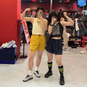 是乐观怂人，也是强壮女人｜当女孩一直运动