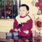 肘子在行走