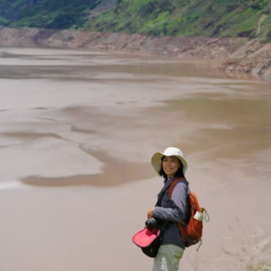 刘艳春：野草没名儿，无碍它的美丽