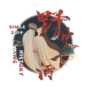 初闻年少未经事，冬去春来已九年