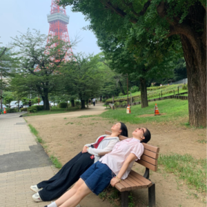 擅长记录的人对当下的感知是后置的*