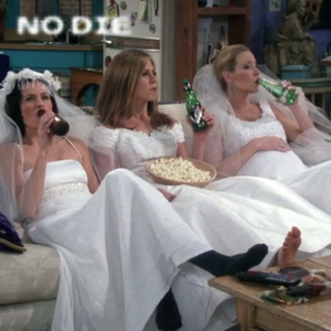 7.突然有一天发现同龄人开始扎堆儿结婚了?!