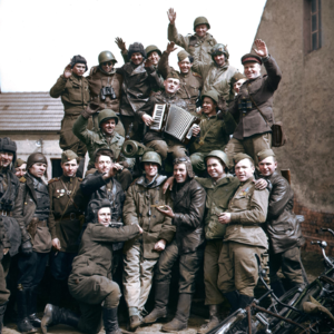 T077 回望二战欧洲胜利日，1945年5月8日，西线，从莱茵河到易北河，巴顿视角