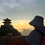 KiKi吃橘子