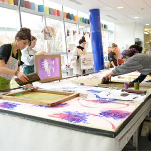 🌟法国留学，选商科还是艺术？