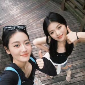 一位普通女演员买过淀粉肠/凉粉/街舞老师/电商/娱播的那几年