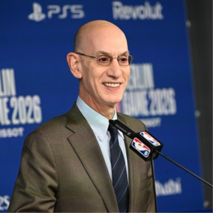 S2E39:摆烂、媒体、争议吹罚……什么会毁了NBA?