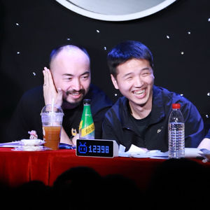 曹国：讲荒唐段子，做荒唐的秀
