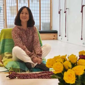 杨梅心光疗愈室