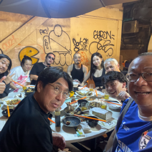 亚洲鼓王和日本电圣在坚尼地城的墨西哥晚餐/以及缅怀美国音乐巨匠昆西琼斯