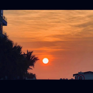 陈麒名：能不能私有这片黄昏,在天空留下指纹