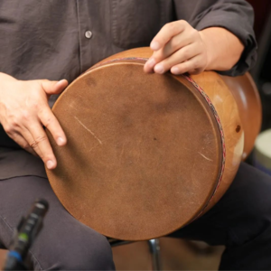 「第86件小众乐器」探索伊朗的神秘节奏 | 通巴克鼓（Tombak）