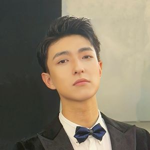 杨一青年面对面