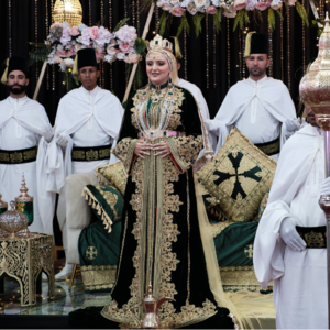 9. 在摩洛哥参加乌梅玛婚礼遇到了地震