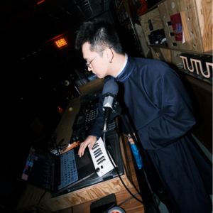 02.DJ DAZI：业余时间我在五座城市举办了蒙古袍派对