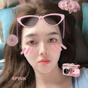 爱吃小蛋高女士
