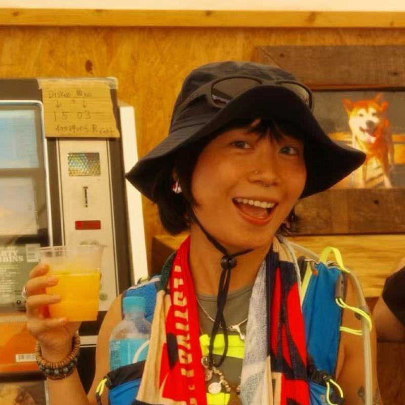 一只野生飞