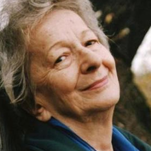 辛波斯卡：怎样体会“一见钟情”？