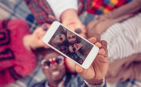 No. 023 - 你在社交中是怎么戴面具的？