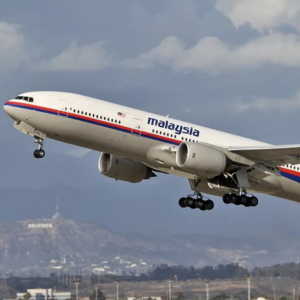每日谈· MH370：12年谜团未解