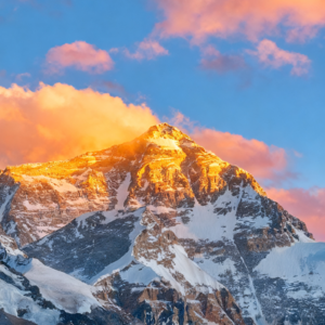 前瞻钱瞻445. 始祖鸟“炸山升龙”危机:从敬畏自然到户外精神的彻底反噬 如何补过