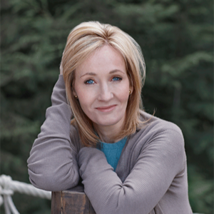 JK罗琳—诞生于困境的《哈利波特》拯救了你,也拯救了我们