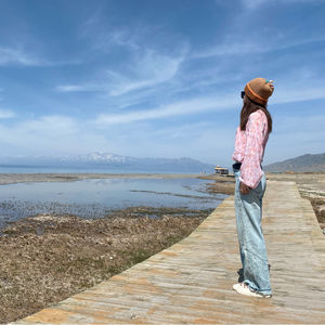 Young的意识显化空间