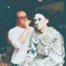 做室内的李天赐