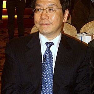 李开复｜从科学家到投资人，五分钟看懂 AI 布道者