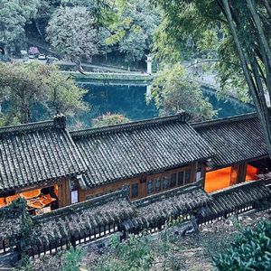 EP17一个i人的崩溃:社交强度超过10%我就开始想乱亲人