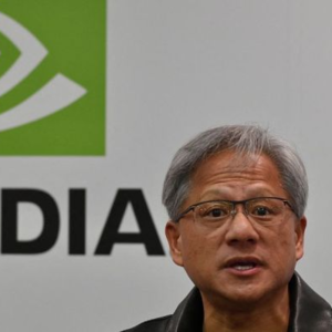 英伟达对华特供版AI芯片H20预计交付超百万