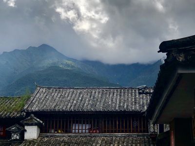 E28-那个放弃大厂去了低薪东南亚的程序员怎么样了？｜ 告别996的人×Dan